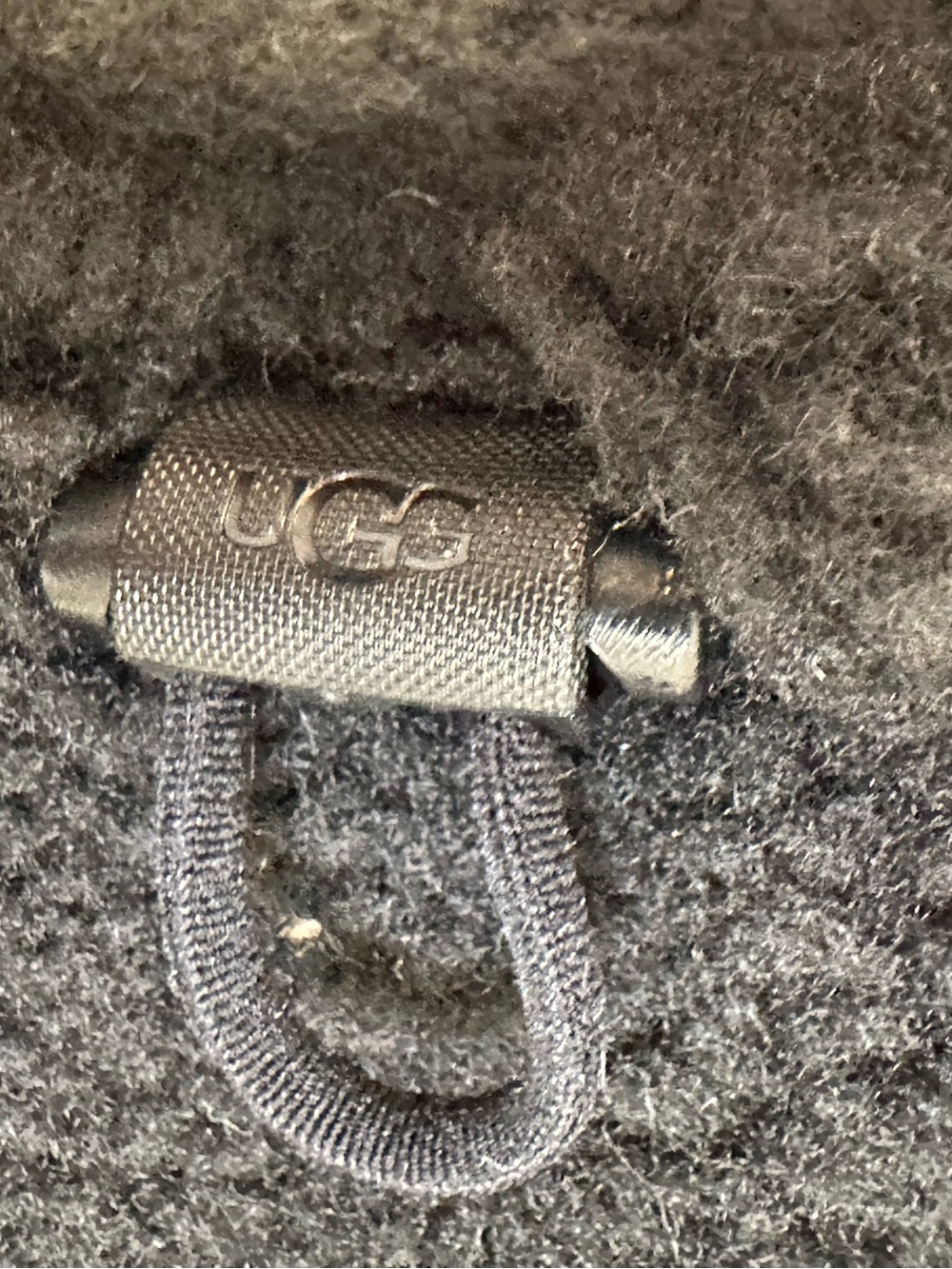 UGG Black Sherpa Toggle Slip-On Slippers - Picture 5 of 6